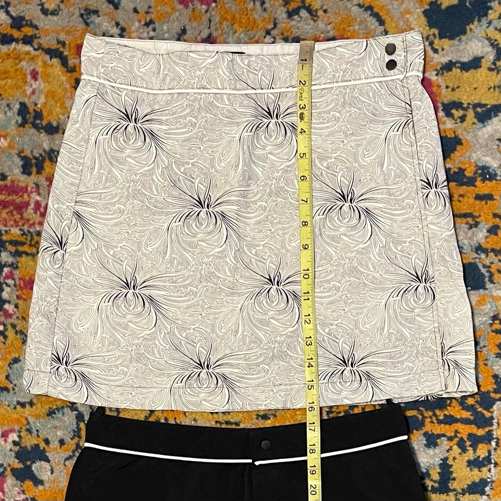 Patagonia Button Out Boardie Set (Skirt and Shorts) - Picture 7 of 14